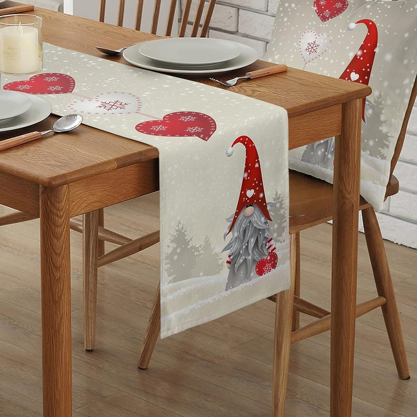 Christmas decoration, table runners and dinner